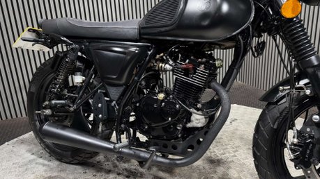 Mutt FSR 2021 ONLY 7K MODERN RETRO 125CC LEARNER BIKE LONG MOT 18