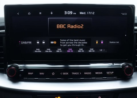 Kia Xceed 1.6 XCeed 3 PHEV Semi-Auto 5dr 29