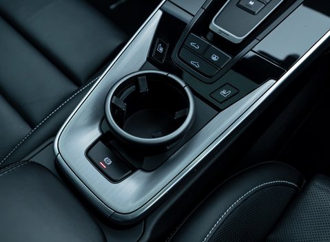 Porsche 911 Turbo S (992) 25