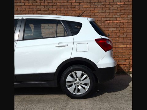 Suzuki SX4 S-Cross 1.6 SX4 S-Cross SZ3 5dr 12