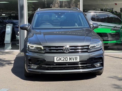Volkswagen Tiguan R-LINE TECH TSI 4MOTION DSG 3