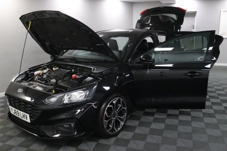 Ford Focus ST-LINE X 15