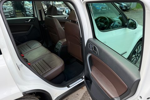 Skoda Yeti Outdoor LAURIN AND KLEMENT TDI DSG - RARE CAR - PAN ROOF -APPLE CARPLAY -8 SERVICES 35