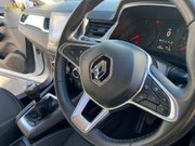 Renault Captur 1.0 TCe Iconic SUV 5dr Petrol Manual Euro 6 (s/s) (100 ps) 18