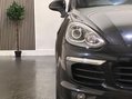 Porsche Cayenne 3.0 TD V6 Platinum Edition TiptronicS 4WD Euro 6 (s/s) 5dr 60