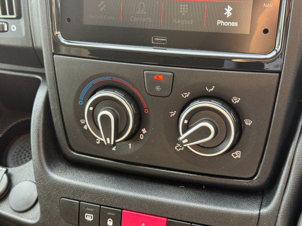 Peugeot Boxer LWB L3H2 [SOLD MM] Medium Roof Pro Premium Plus 335 Air Con Nav Sensors EUR 32
