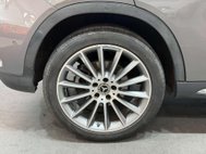 Mercedes-Benz GLA 1.6 GLA180 AMG Line Edition SUV 5dr Petrol 7G-DCT Euro 6 (s/s) (122 ps) 44