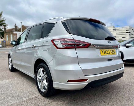 Ford S-Max 2.5 S-Max Titanium HEV CVT 5dr 78