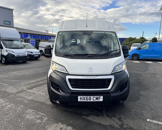 Peugeot Boxer PEUGEOT BOXER 440 L4H2 BLUE 17 SEATER MINIBUS