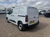 Peugeot e-Partner AUTO 50Kwh [SOLD KH] SWB L1H1 LR Professional Premium Plus Air Con Sensors 10