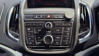 Vauxhall Zafira 1.4i Turbo Exclusiv MPV 5dr Petrol Auto Euro 6 (140 ps) 24