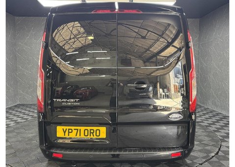 Ford Transit Custom 2.0 300 EcoBlue Limited Panel Van 5dr Diesel Manual L2 H1 Euro 6 (s/s) (130 6