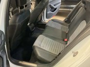 Volkswagen Passat 2.0 Passat R-Line TDI BlueMotion Technology Semi-Auto 4dr 10