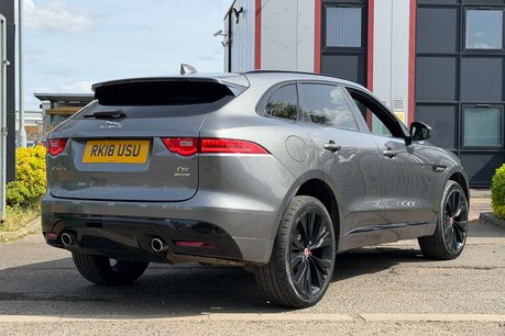 Jaguar F-Pace 3.0 F-PACE V6 S AWD D Auto 4WD 5dr 9