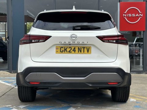 Nissan Qashqai 1.3 Dig-t Mhb 158 Tekna Xtrc 4wd 34