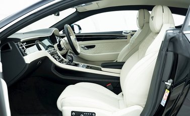 Bentley Continental GT W12 13