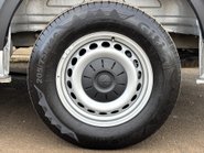 Volkswagen Crafter CR35 177 ps Tdi L2 H2 Trendline DSG Panel Van 32