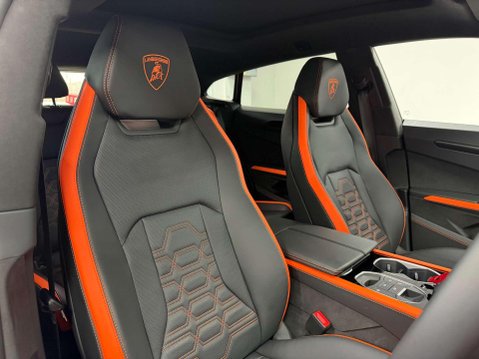 Lamborghini Urus 4.0 V8 BiTurbo 25.9kWh SE SUV 5dr Petrol Plug-in Hybrid Auto 4WD Euro 6 (80 5
