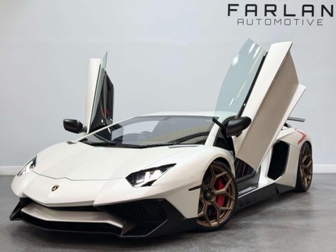 Lamborghini Aventador 6.5 V12 LP 750-4 Superveloce Coupe 2dr Petrol ISR 4WD Euro 6 (750 bhp) 3