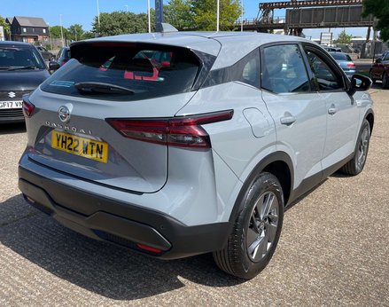 Nissan Qashqai 1.3 Qashqai Acenta Premium DiG-T MHEV 5dr 9
