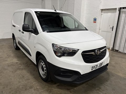 Vauxhall Combo L2H1 2300 DYNAMIC 3