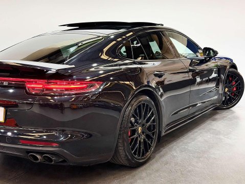 Porsche Panamera 4.0T V8 Turbo Saloon 5dr Petrol PDK 4WD Euro 6 (s/s) (550 ps) 24