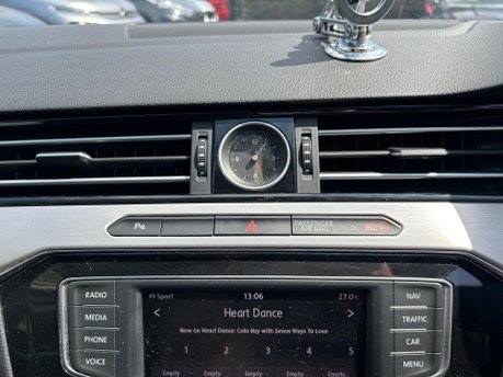 Volkswagen Passat GT TDI BLUEMOTION TECHNOLOGY 19