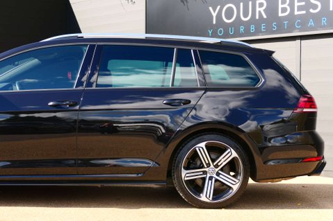 Volkswagen Golf 2.0 Golf R TSi 4Motion Semi-Auto 4WD 5dr 12