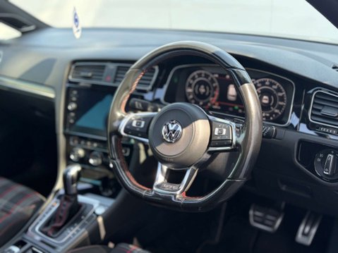 Volkswagen Golf 2.0 Golf GTi Performance TSi Semi-Auto 5dr 43
