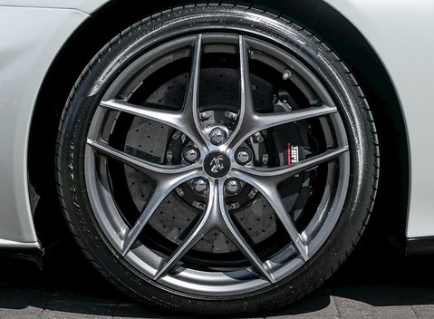 Ferrari F12 Berlinetta 10