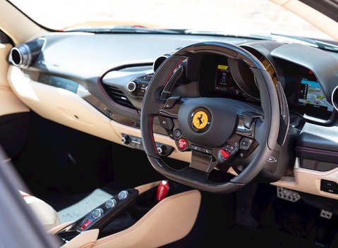 Ferrari F8 Tributo 11