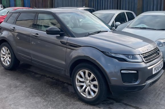 Land Rover Range Rover Evoque TD4 SE TECH DUO TONE LEATHER 3