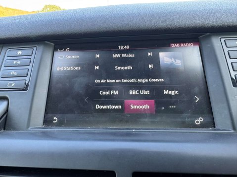 Land Rover Discovery Sport 2.0 Discovery Sport HSE Dynamic Luxury TD4 Auto 4WD 5dr 15