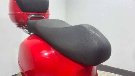 Piaggio Vespa GTS 2006 ONLY 10K 250CC PROJECT BIKE CLEAN EXAMPLE 9