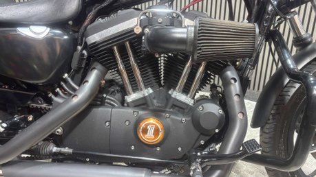 Harley-Davidson Sportster 883 XL883N IRON 2015 20K NEW MOT SERVICED CRUISER BIKE 48