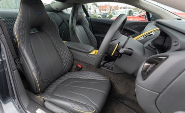 Aston Martin Vanquish S Ultimate 12