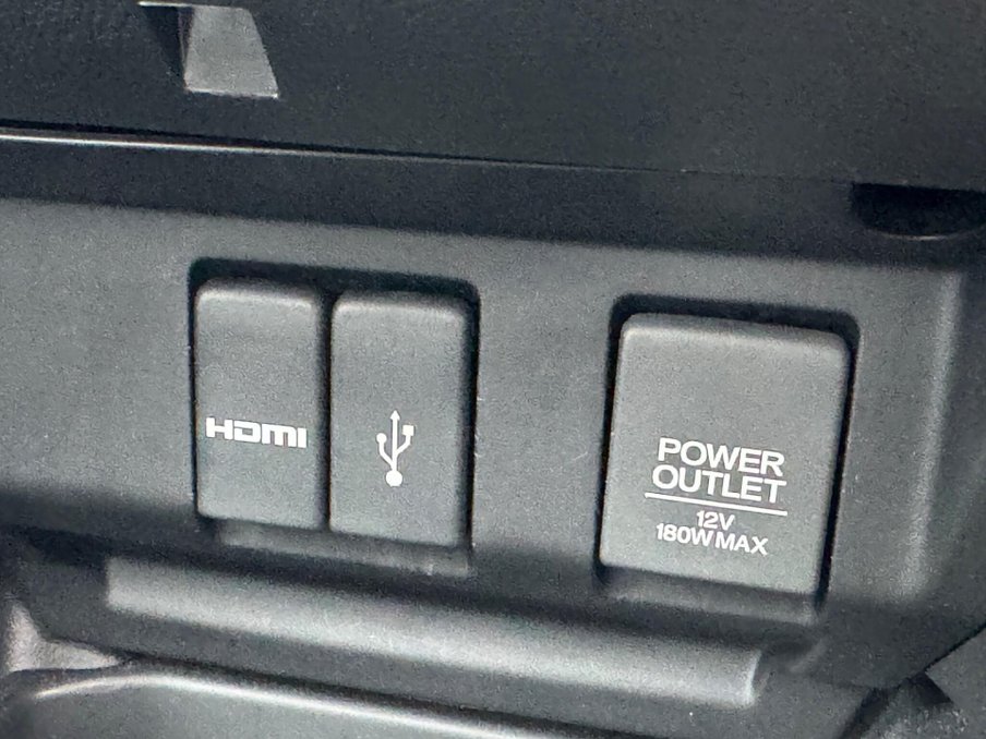 2017 Honda Jazz — image 23