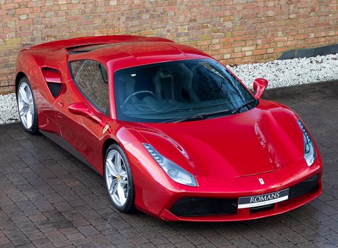 Ferrari 488 GTB 8
