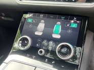 Land Rover Range Rover Velar 3.0 Range Rover Velar R-Dynamic HSE D300 Auto 4WD 5dr 32