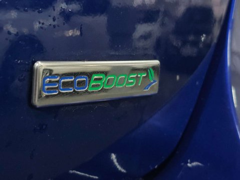 Ford Focus 1.0 Titanium 5dr 85