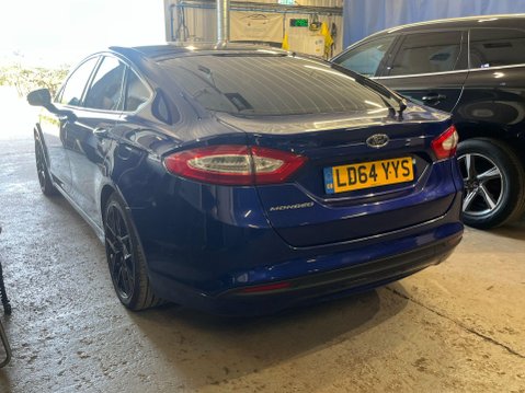Ford Mondeo 1.6 TDCi ECOnetic Zetec Euro 5 (s/s) 5dr 11
