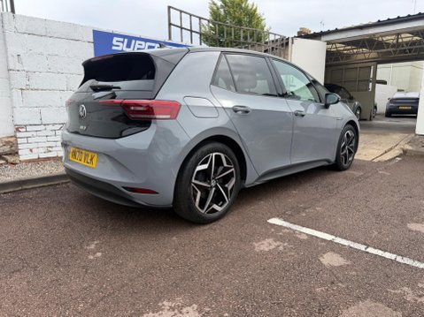 Volkswagen ID.3 Pro Performance 58kWh Family Auto 5dr 35