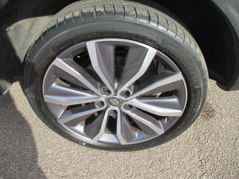 Renault Kadjar 1.3 TCe Iconic Euro 6 (s/s) 5dr 13