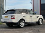 Land Rover Range Rover Sport 3.0 TD V6 HSE SUV 5dr Diesel CommandShift 4WD Euro 4 (245 ps) 8
