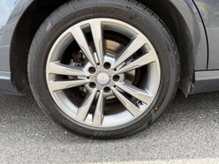 Mercedes-Benz E Class 2.1 E220 SE CDi Auto 5dr 58