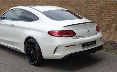 Mercedes-Benz C Class C63 S Coupe 21