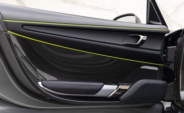 Porsche 918 Spyder 14