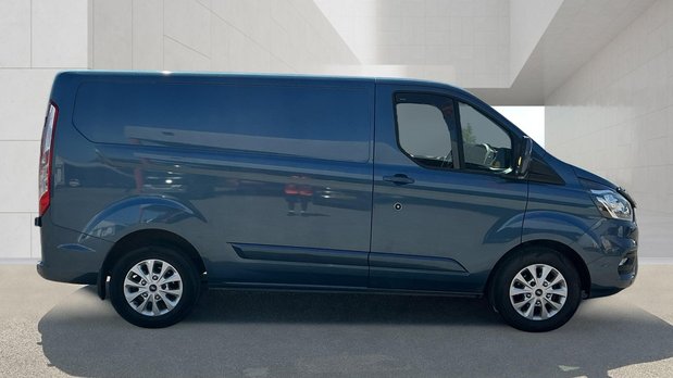 Ford Transit Custom SWB L1H1 Low Roof Limited 280 Air Con Alloys Sensors EURO 6 NO VAT 3