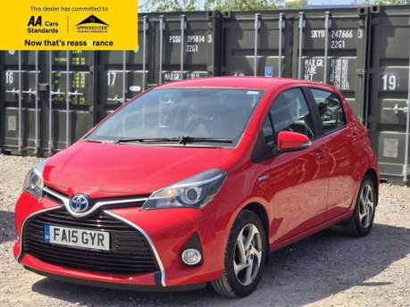 Toyota Yaris 1.5 VVT-h Icon Hatchback 5dr Petrol Hybrid E-CVT Euro 6 (101 ps) 3