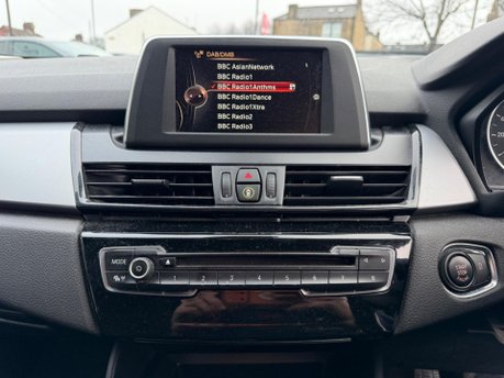 BMW 2 Series 218I SE GRAN TOURER 10